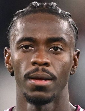 Axel Tuanzebe