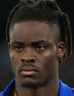 Yann Aurel Bisseck
